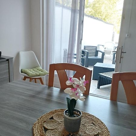 MaisonRijsel Buitenkant foto